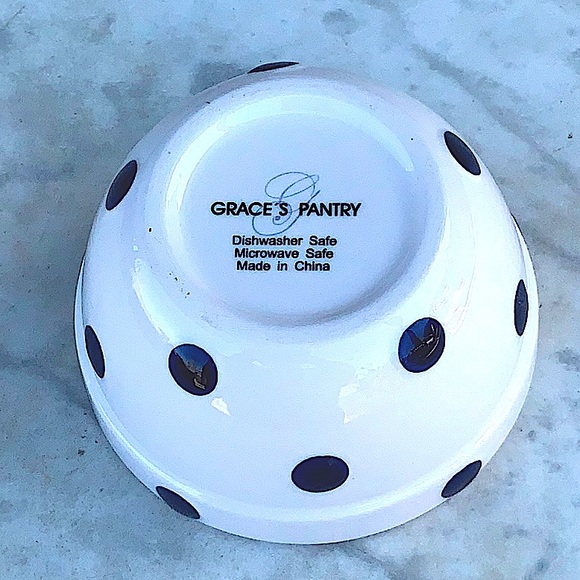 GRACE’S TEAWARE PANTRY BOWL NEW NAVY DOTS 4 INCH BY 2 1/2 INCH FINE CERAMIC - Picture 4 of 5